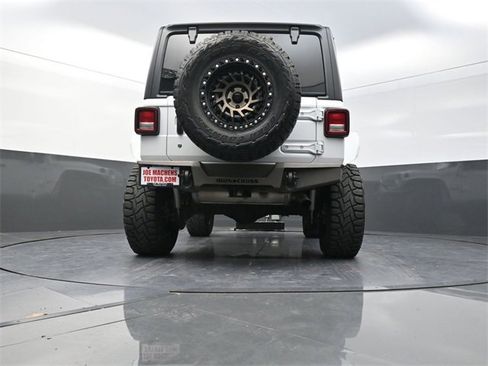 Used 2020 Jeep Wrangler Sport image 28