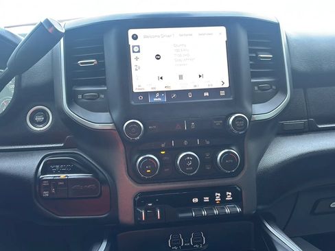 Used 2022 RAM 2500 Big Horn w/ Level B Equipment Group AWD/4WD image 28