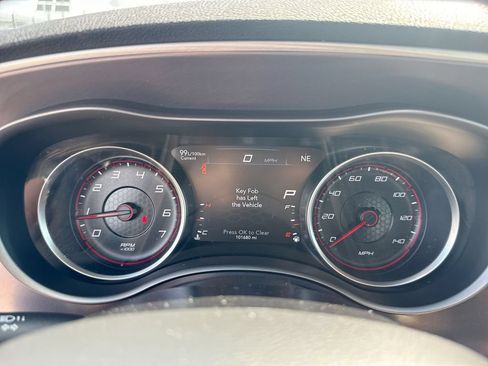 Used 2021 Dodge Charger SXT w/ Leather Interior Group RWD image 14