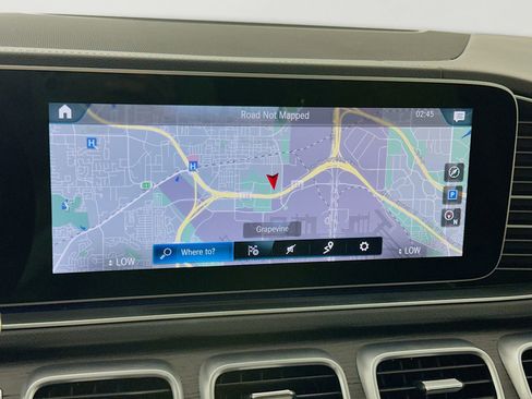 Used 2021 Mercedes-Benz GLS 450 4MATIC image 14