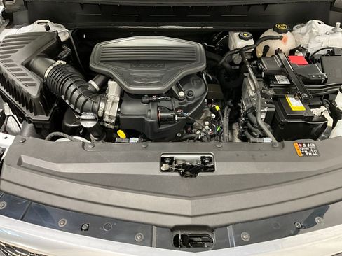 Used 2024 Cadillac XT6 Premium Luxury w/ LPO, Floor Liner Package image 10