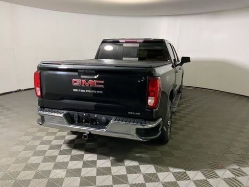 Used 2019 GMC Sierra 1500 SLE w/ Preferred Package AWD/4WD image 7