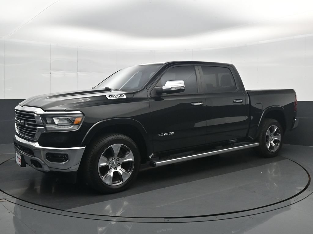 Used 2019 RAM 1500 Laramie AWD/4WD image 2