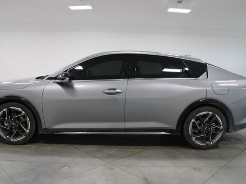 Used 2025 Kia K4 GT-Line w/ GT-Line Premium Package image 6