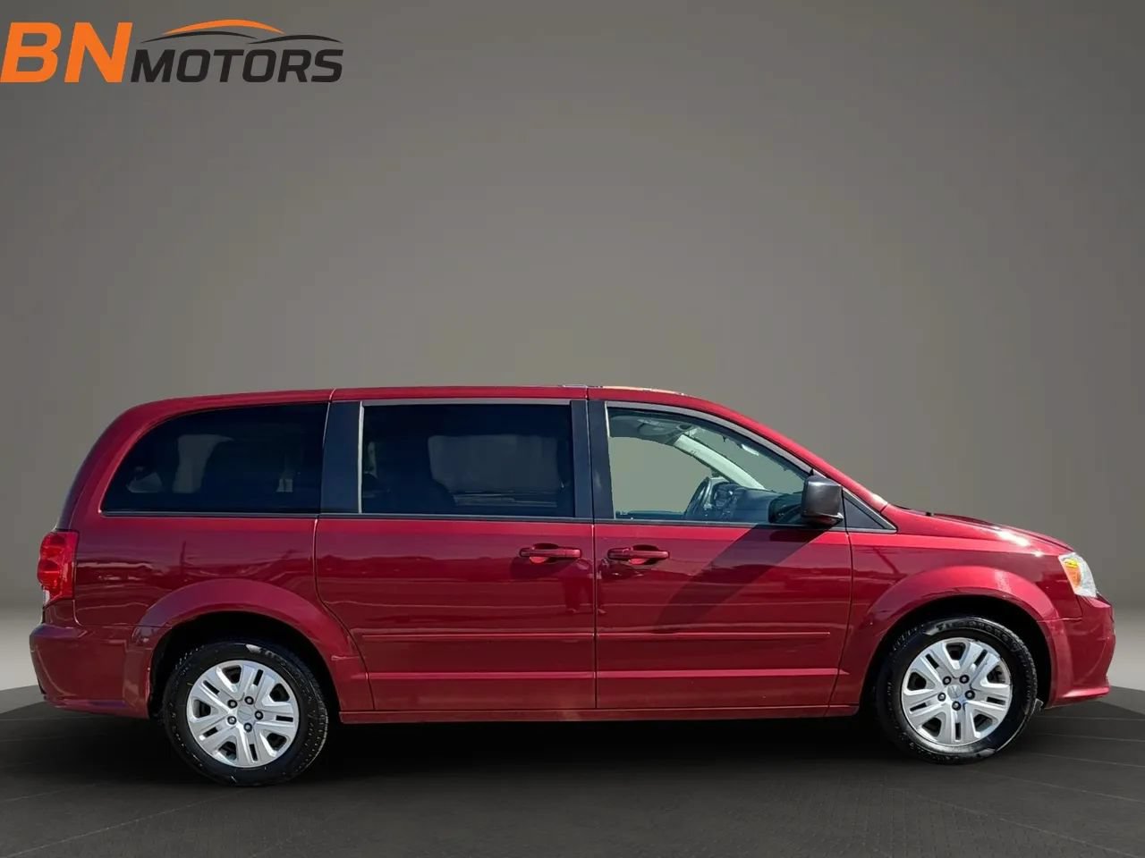 Used 2015 Dodge Grand Caravan SE w/ Quick Order Package 29E SE FWD image 5