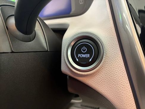 Certified 2022 Chevrolet Bolt EUV Premier FWD image 23
