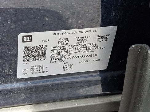 Certified 2023 Chevrolet Traverse LT w/ LPO, Floor Liner Package AWD/4WD image 28