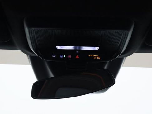 Used 2024 Chevrolet Equinox EV RS image 23