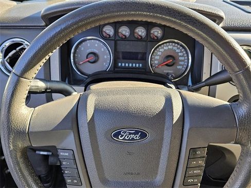 Used 2010 Ford F150 XLT image 15
