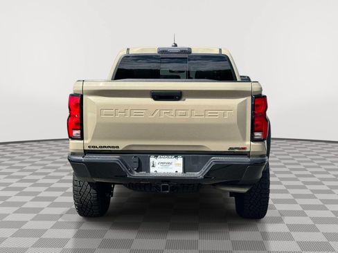 Used 2024 Chevrolet Colorado ZR2 AWD/4WD image 5