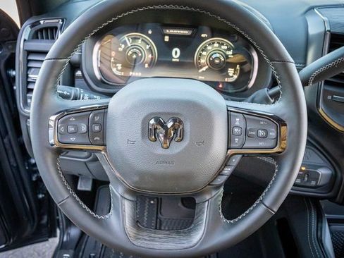 New 2026 RAM 2500 Limited AWD/4WD image 19