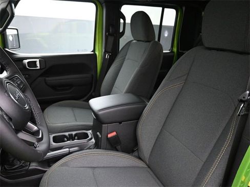 New 2026 Jeep Gladiator Willys image 13
