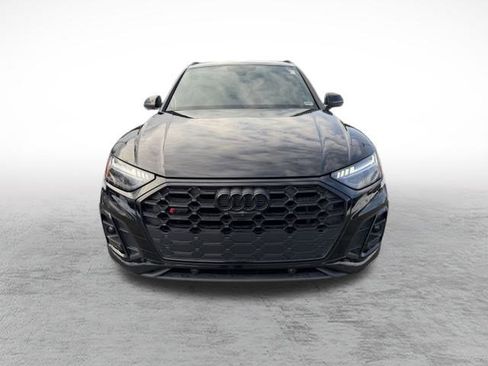 Used 2023 Audi SQ5 Prestige w/ Prestige Package image 2
