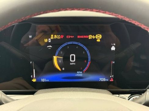 New 2026 Chevrolet Trax RS w/ Driver Confidence Package FWD image 31