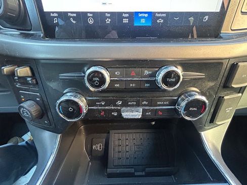 Used 2025 Ford F150 XLT w/ Equipment Group 302A MID image 18