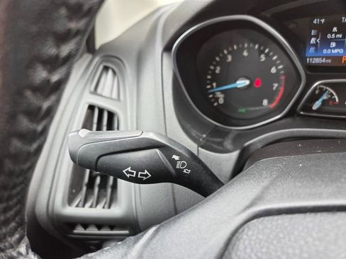 Used 2015 Ford Focus SE w/ SE Cold Weather Package image 20