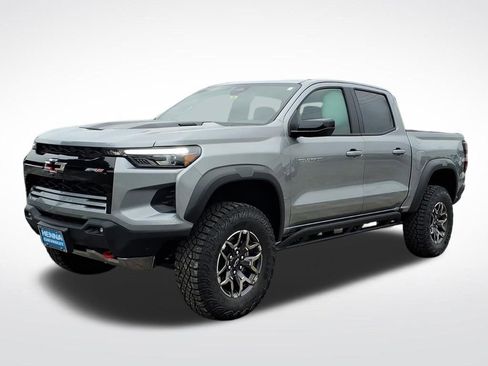 New 2026 Chevrolet Colorado ZR2 AWD/4WD image 14