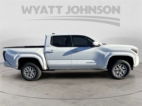 New 2026 Toyota Tacoma SR5 image 6