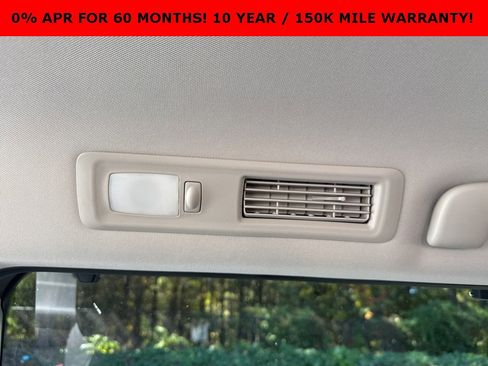 New 2025 Nissan Pathfinder SL w/ Black Appearance Package image 27