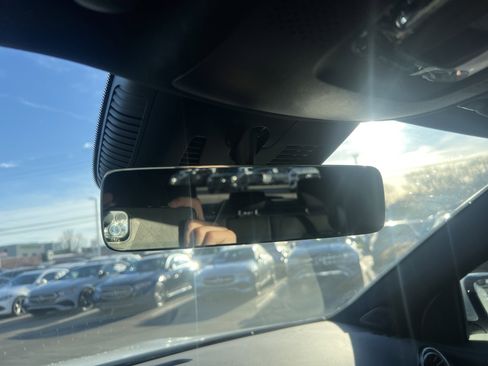 Used 2025 Mercedes-Benz GLA 250 image 27