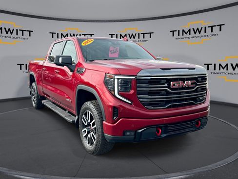 Used 2022 GMC Sierra 1500 AT4 w/ Sierra Safety Plus Package image 1