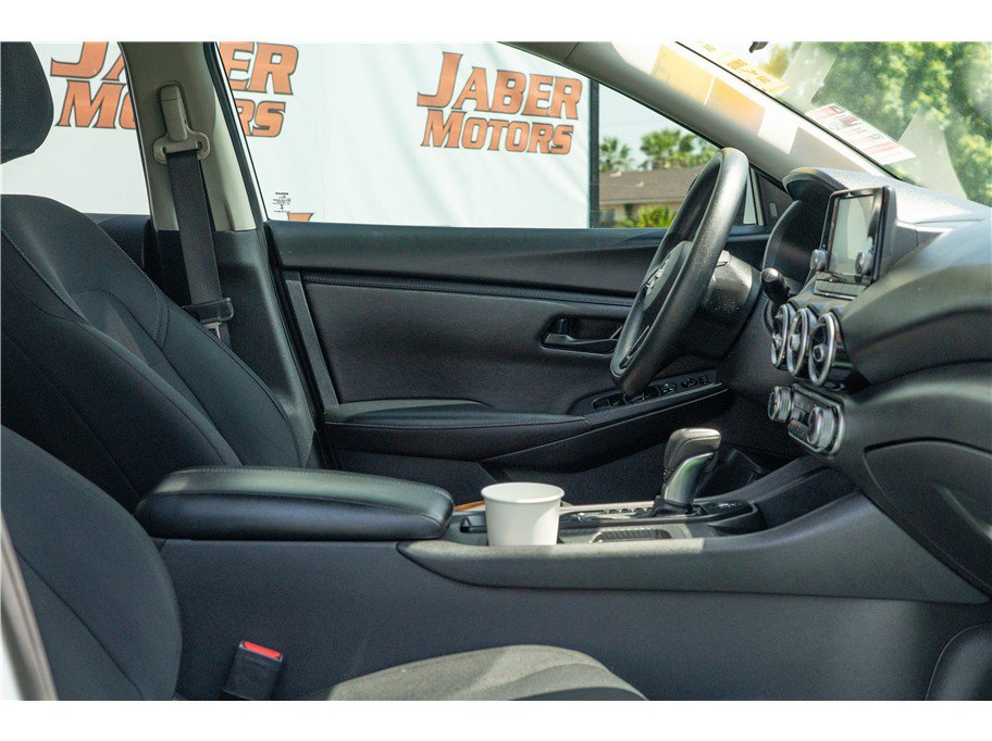 Used 2024 Nissan Sentra S FWD image 19