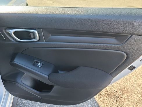 Used 2023 Honda Civic Sport image 19