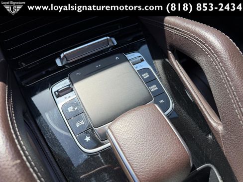 Used 2020 Mercedes-Benz GLE 350 image 24