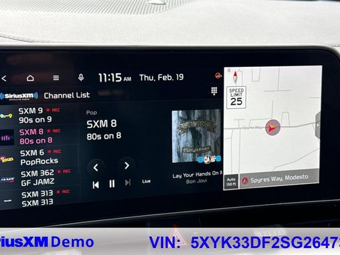 Certified 2025 Kia Sportage EX image 22