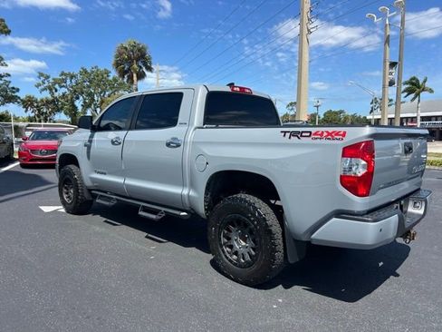 Used 2020 Toyota Tundra Limited w/ Limited Premium Package AWD/4WD image 4
