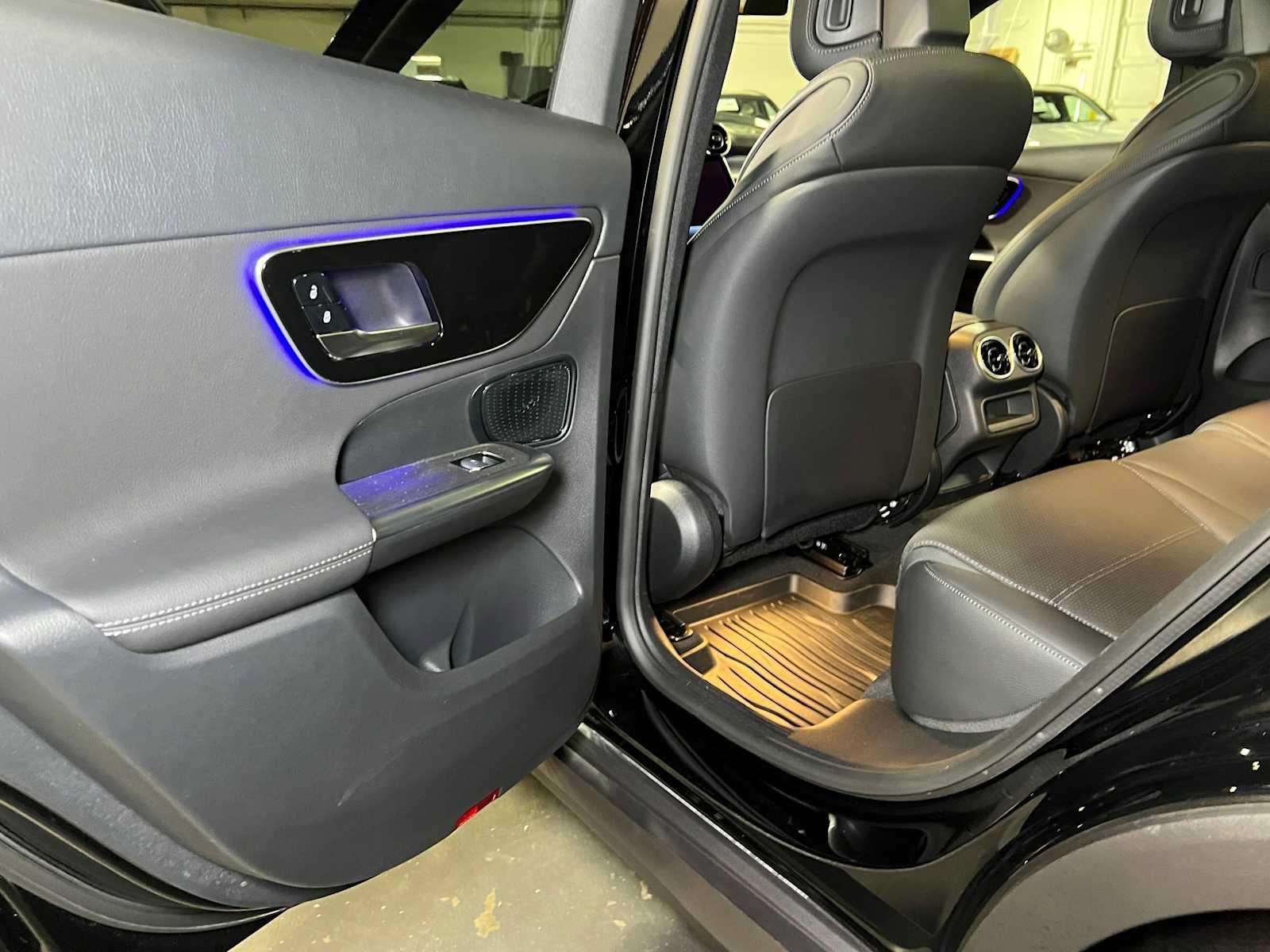 Used 2026 Mercedes-Benz GLC 300 4MATIC image 18