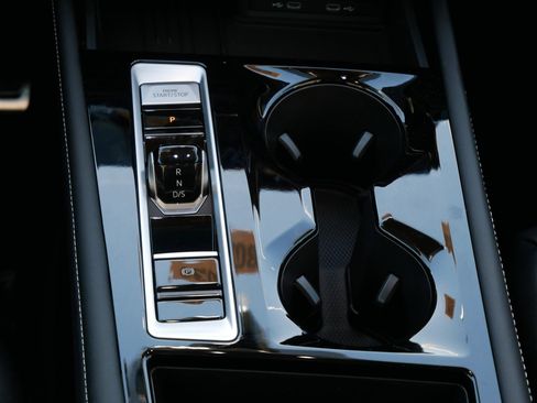 New 2026 Volkswagen Atlas SEL Premium R-Line image 7