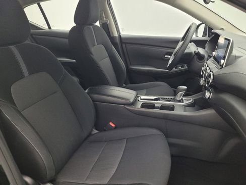 Used 2025 Nissan Sentra SV FWD image 21