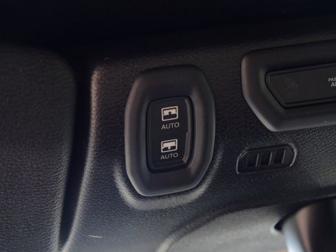 Used 2021 Jeep Wrangler Unlimited Sport w/ Sun And Sound Package AWD/4WD image 41