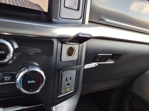 Used 2023 Ford F150 Lariat w/ Equipment Group 502A High image 33