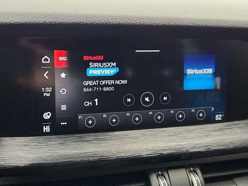 Used 2022 Alfa Romeo Stelvio Sprint image 17