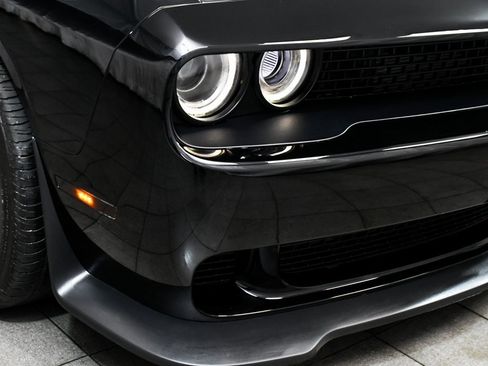 Used 2022 Dodge Challenger SRT Hellcat w/ Plus Package image 65