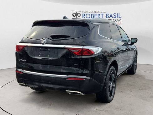 Used 2023 Buick Enclave Essence w/ Experience Buick Package image 5