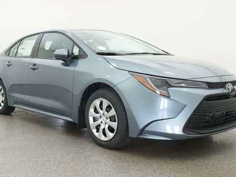 New 2026 Toyota Corolla LE FWD image 29