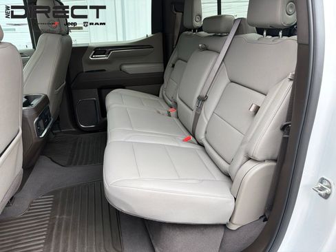 Used 2024 Chevrolet Silverado 1500 LTZ w/ Technology Package AWD/4WD image 29