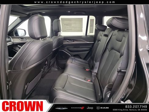 New 2026 Jeep Grand Cherokee Limited w/ Limited Altitude Package RWD image 11