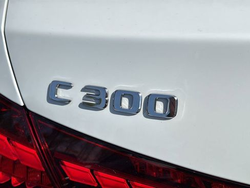 Used 2025 Mercedes-Benz C 300 Sedan image 16
