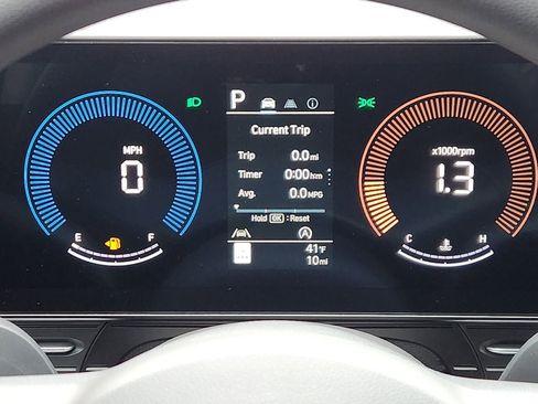 New 2026 Hyundai Kona SE image 12