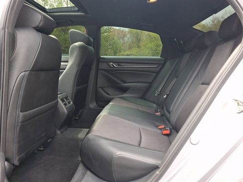 Used 2020 Honda Accord Sport image 11