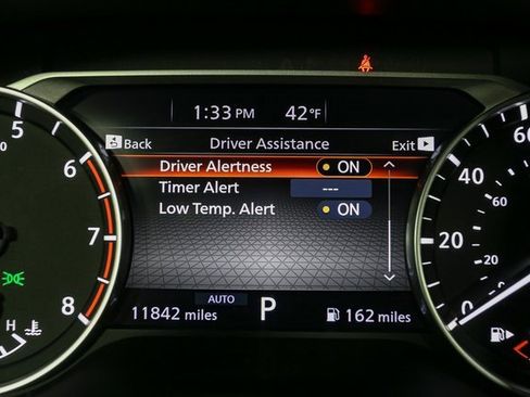 Used 2023 Nissan Rogue SV w/ SV Premium Package image 32