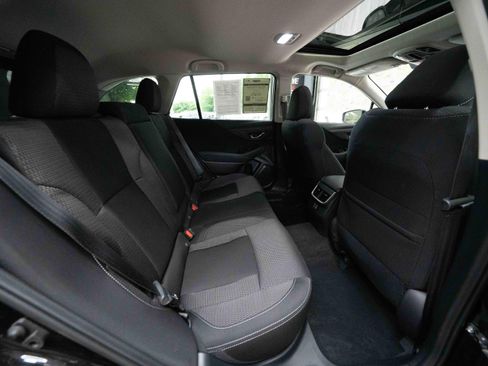 Used 2023 Subaru Outback Premium AWD/4WD image 25