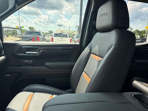 Used 2026 GMC Sierra 1500 AT4 w/ AT4 Premium Package AWD/4WD image 22