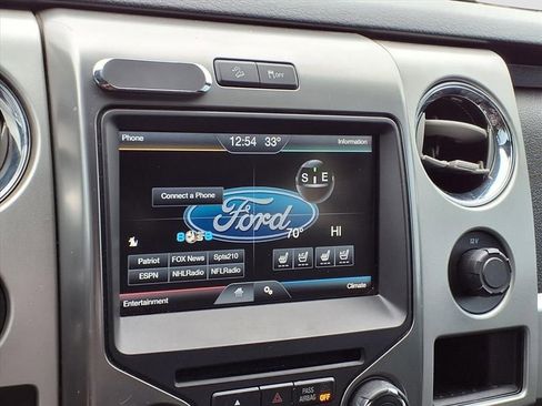 Used 2014 Ford F150 FX4 w/ Equipment Group 402A Luxury image 9