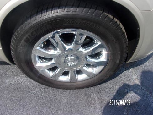 Used 2014 Buick Enclave Premium AWD/4WD image 14