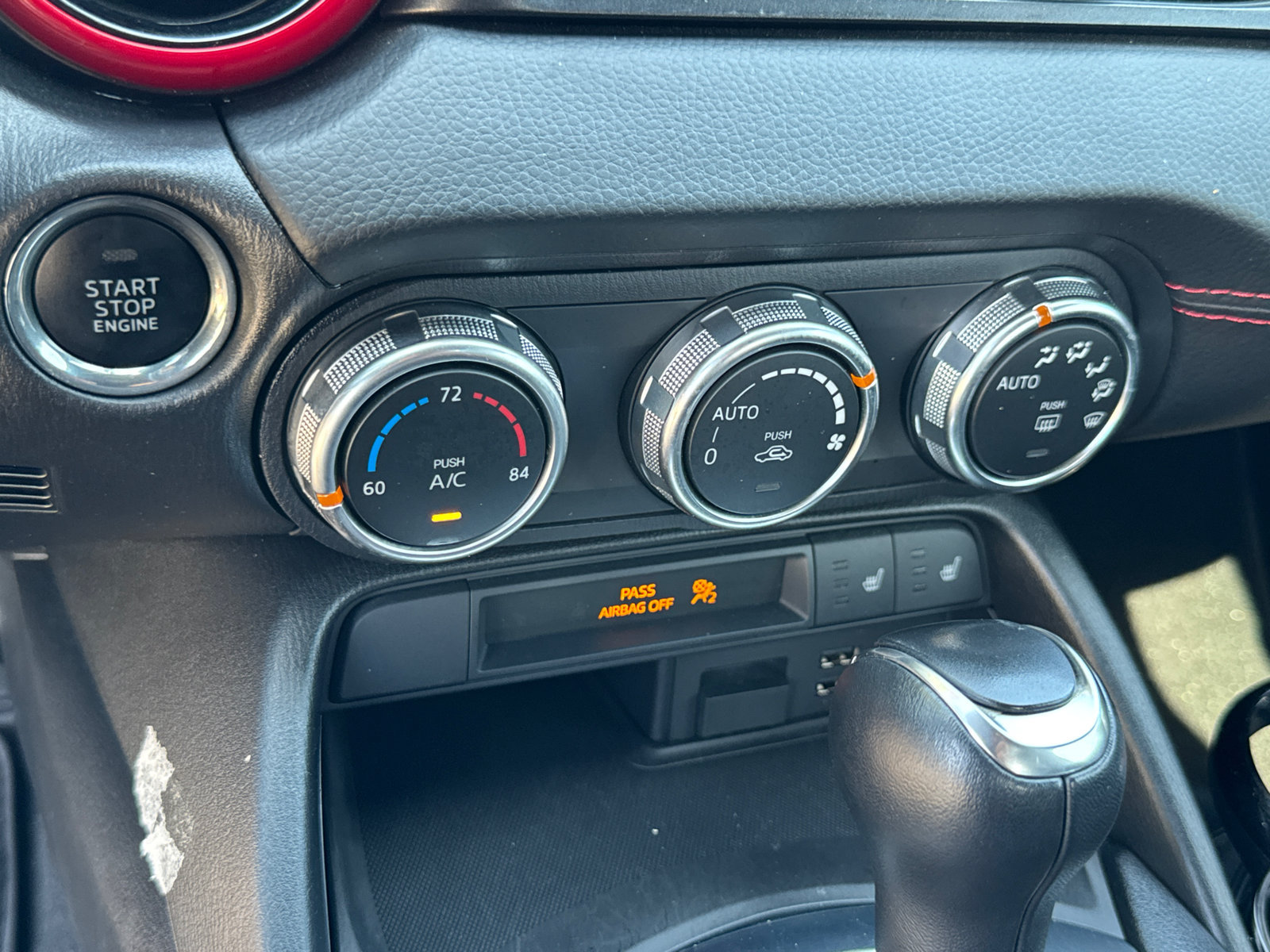 Used 2017 FIAT 124 Spider Abarth RWD image 19